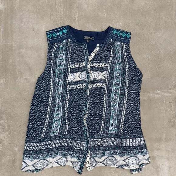 Lucky Brand Tops - Lucky Brand Embroidered Sleeveless Button Down Boho Top